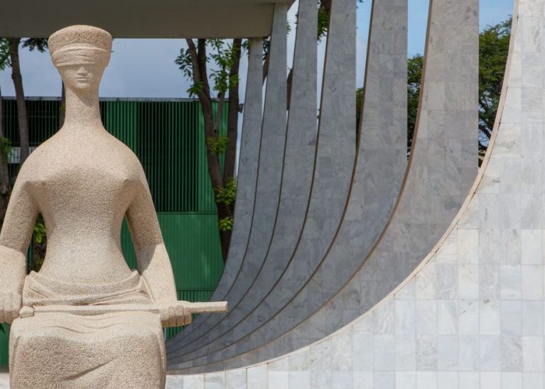 STF anula decisão judicial que havia afastado a competência de Tribunal de Contas para aplicar sanções a prefeito