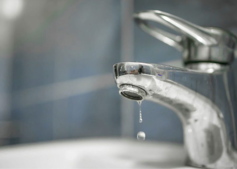 Lei que garante água potável em todas as escolas públicas é sancionada