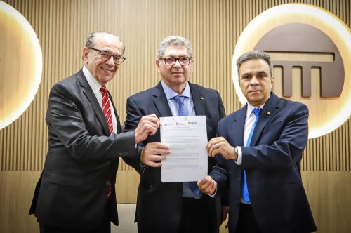 Atricon assina carta por avanços da saúde digital no SUS