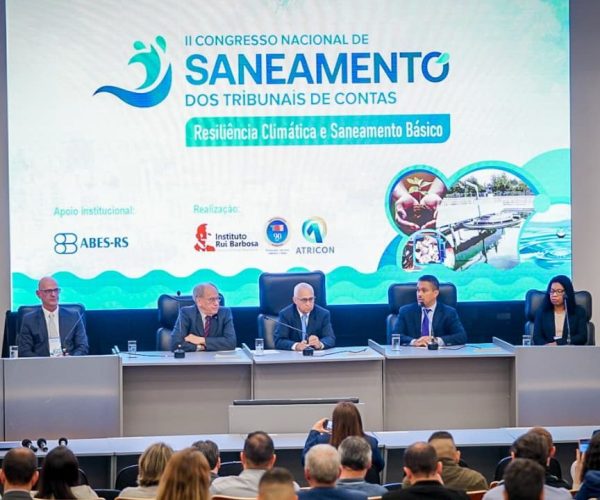 Tribunais de contas do país debatem saneamento em Porto Alegre (RS)