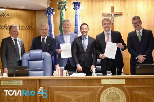 No Dia do Professor, TCMRio assina convênio expandindo para São Paulo programa de gestão escolar