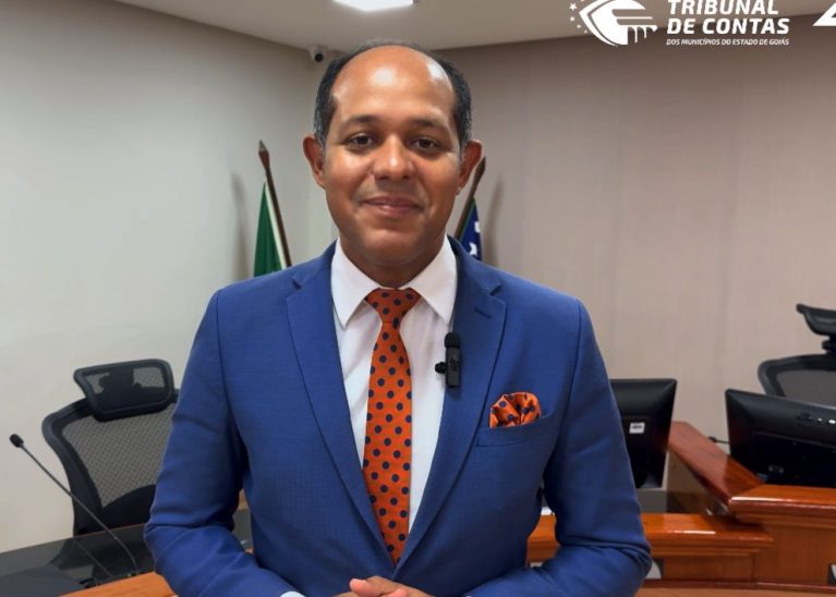 TCM-GO lança a série “Português nas Contas” com conteúdos do professor Carlos André