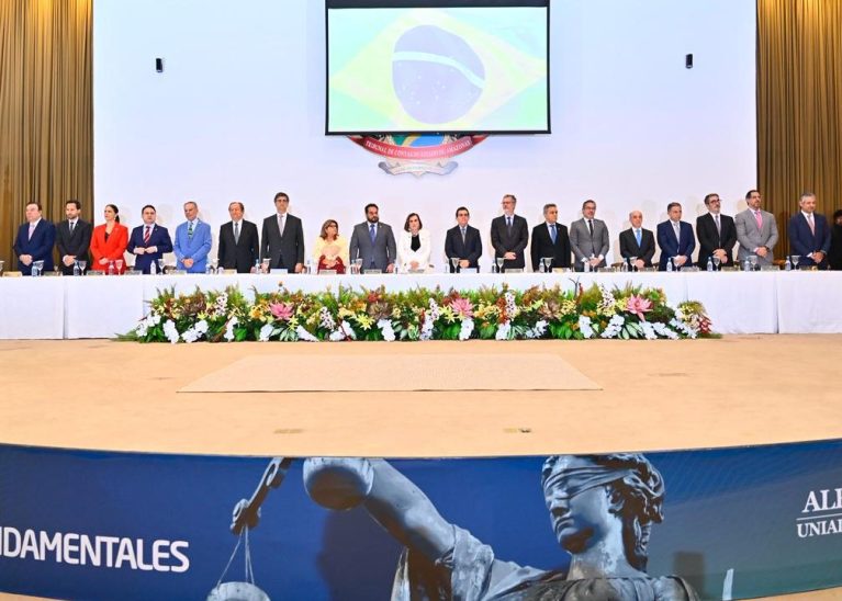 Atricon participa de seminário internacional no TCE-AM