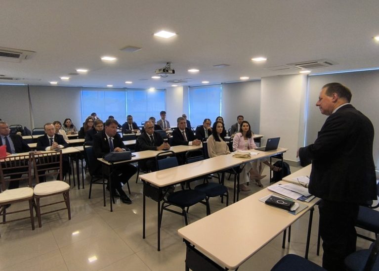 Sistema Tribunais de Contas realiza primeira reunião do colegiado que acompanhará a fiscalização do Comitê Gestor do IBS