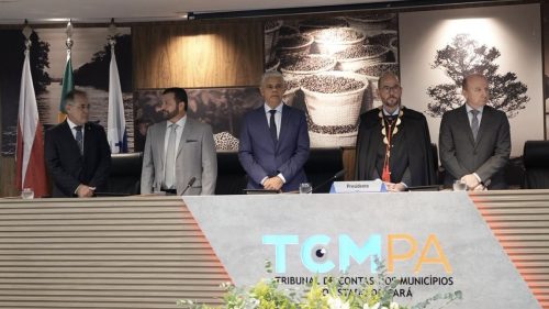 Atricon participa de entrega de réplica do Colar Presidencial a ex-dirigentes do TCM-PA