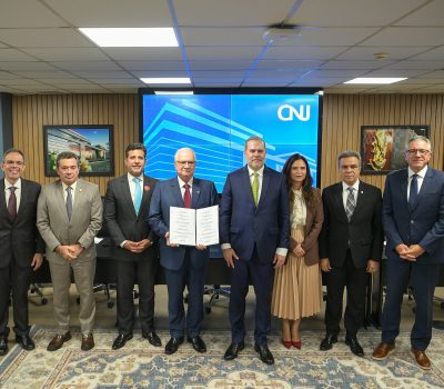 Acordo com entidades nacionais e ministérios da Saúde e Educação visa retomada de obras paralisadas