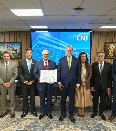 Acordo com entidades nacionais e ministérios da Saúde e Educação visa retomada de obras paralisadas