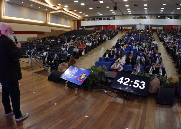 V CATC: Palestra final traz reflexões sobre preservação dos recursos naturais