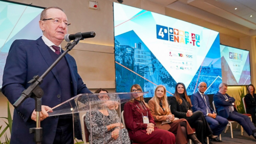 Vice-presidente Cezar Miola representa a Atricon na abertura do ENAF-TC