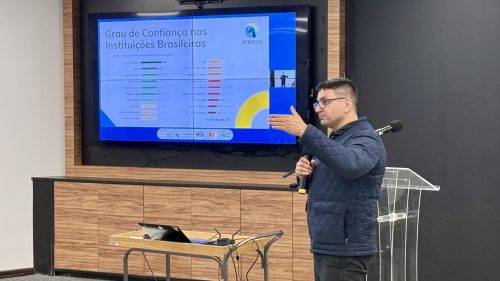 Atricon apresenta pesquisas sobre TCs durante encontro técnico da Rede Integrar