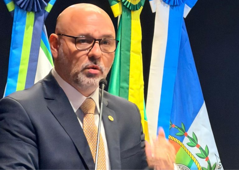 “O problema da violência de gênero é de todo mundo, e não apenas das mulheres”, diz presidente do TCE-RJ