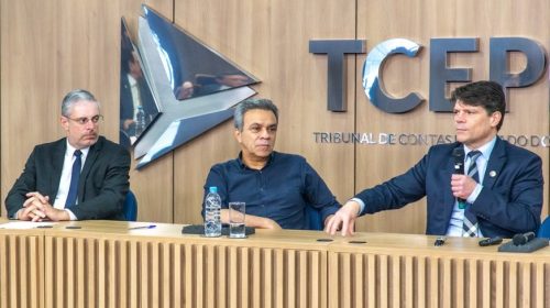 Atricon participa de reunião sobre fiscalização de políticas públicas em educação no TCE-PR